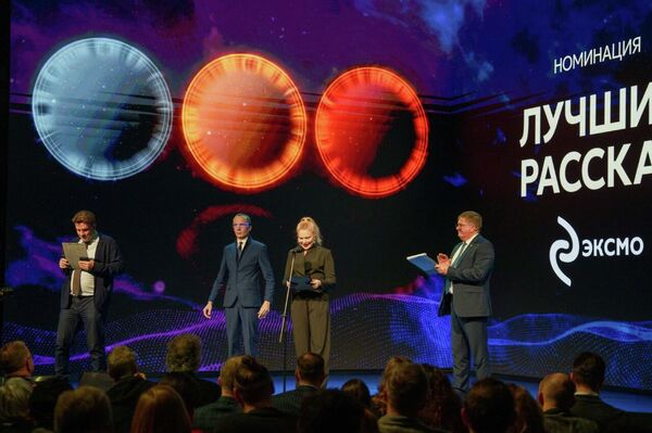 تاريخ المستقبل.. جسر الأدب والعلم يربط كُتّاب العالم في موسكو تاريخ المستقبل.. جسر الأدب والعلم يربط كُتّاب العالم في موسكو - سبوتنيك عربي