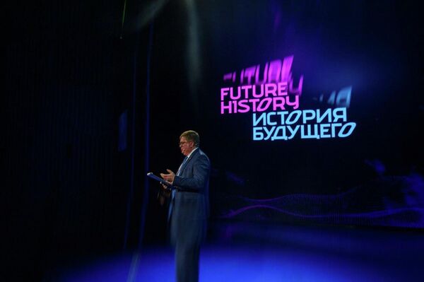 تاريخ المستقبل.. جسر الأدب والعلم يربط كُتّاب العالم في موسكو تاريخ المستقبل.. جسر الأدب والعلم يربط كُتّاب العالم في موسكو - سبوتنيك عربي