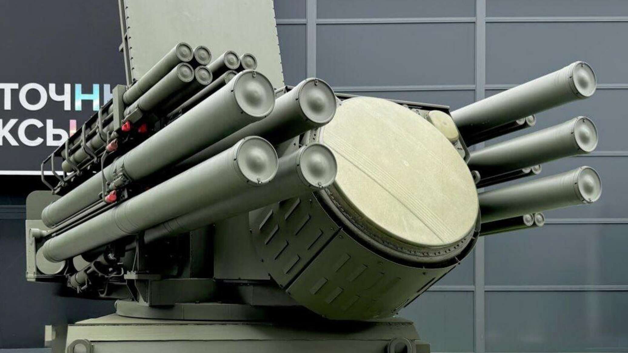 "روستيخ" تكشف عن أحدث منظومات الدفاع الجوي في معرض دبي للطيران 2025