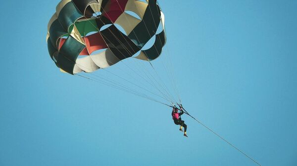رياضة القفز بالمظلات - سبوتنيك عربي