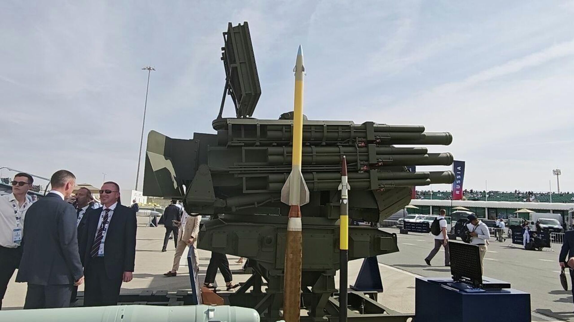 روسيا تستعرض منظومة بانتسير-إس إم دي-إي للدفاع الجوي  - سبوتنيك عربي, 1920, 17.11.2025