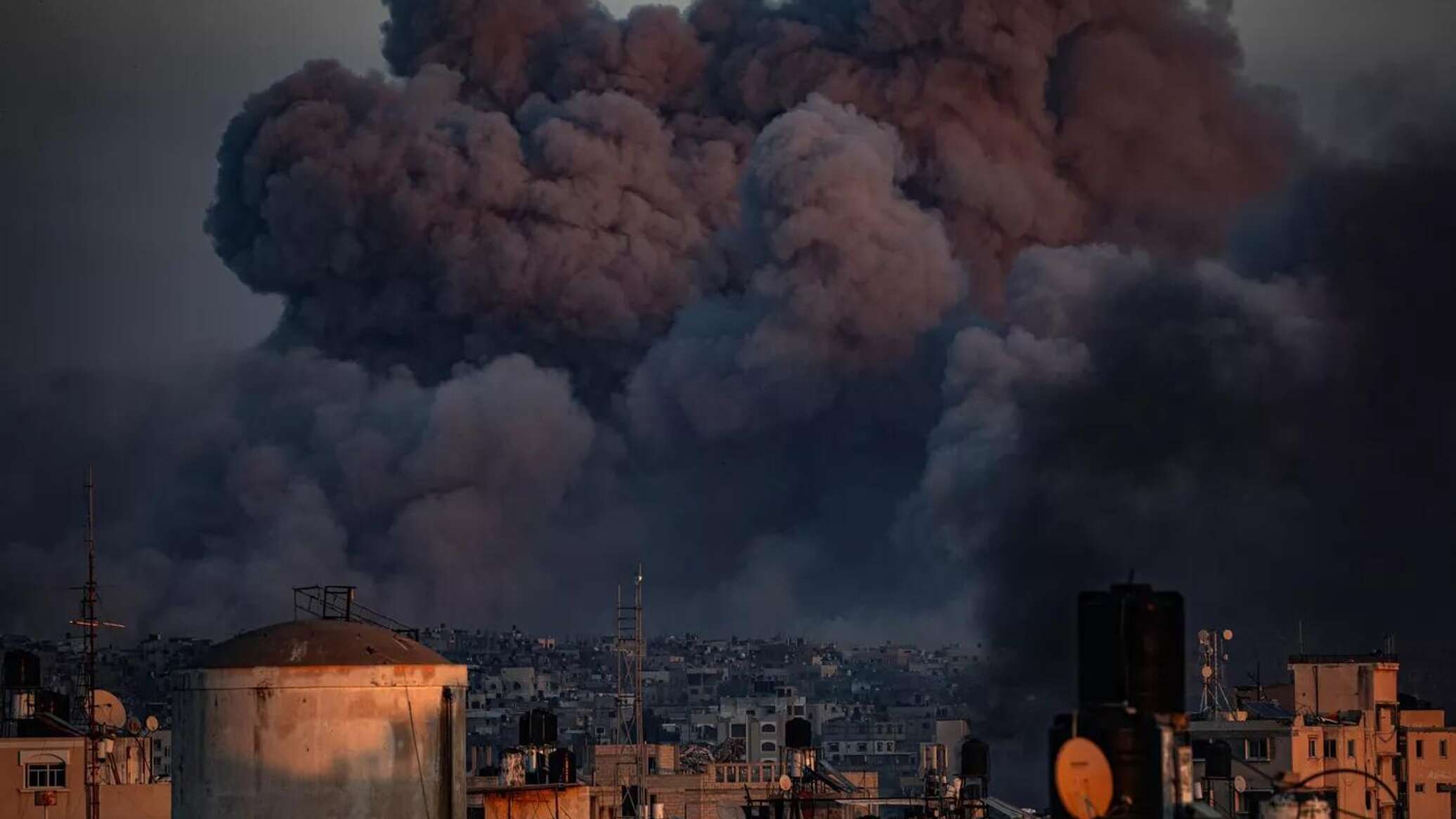 "حماس": ادعاءات إسرائيل بتعرض قواتها لإطلاق النار محاولة لتبرير جرائمها