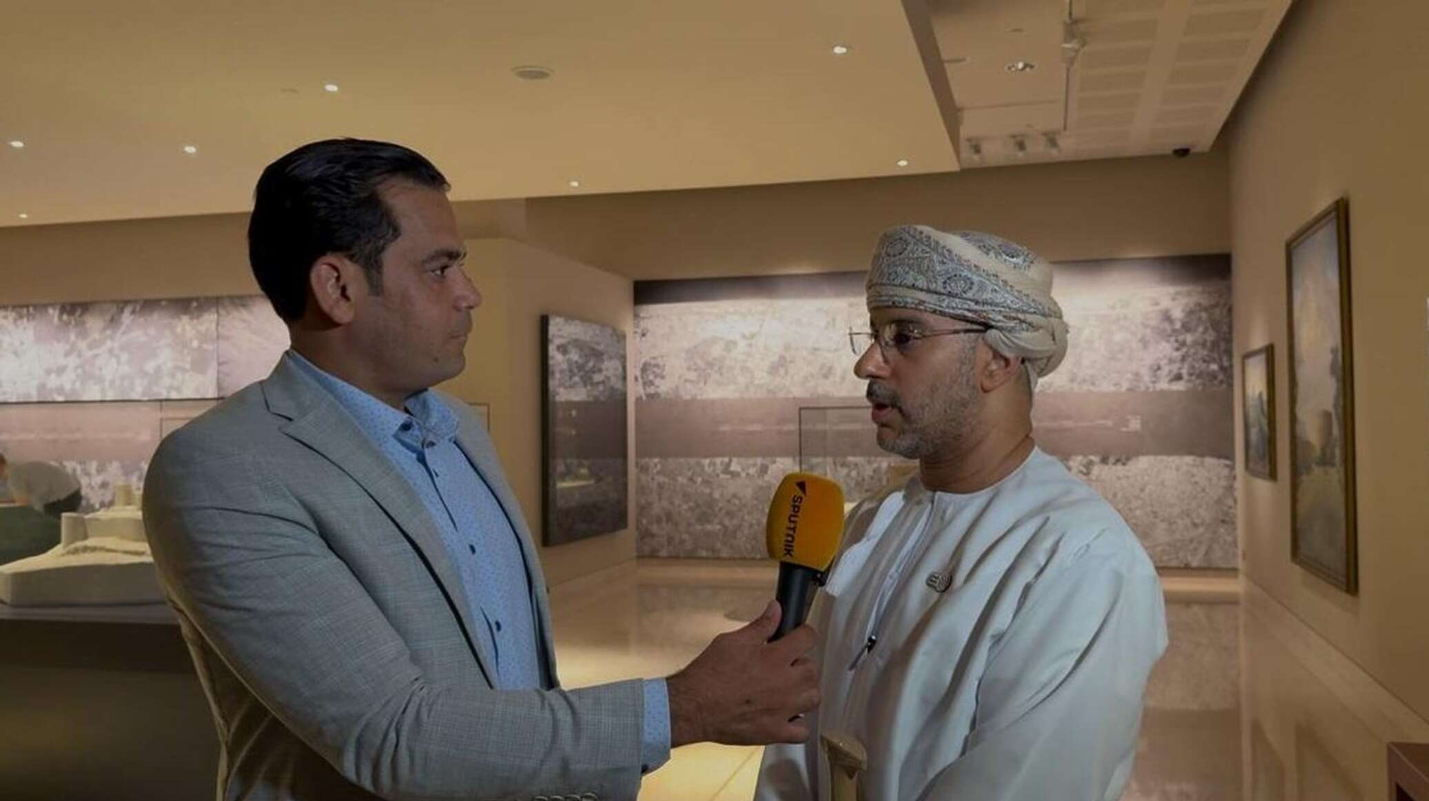 مسؤول عماني لـ"سبوتنيك": لدينا علاقات وثيقة مع روسيا تشمل العديد من القطاعات ونعمل على تطويرها