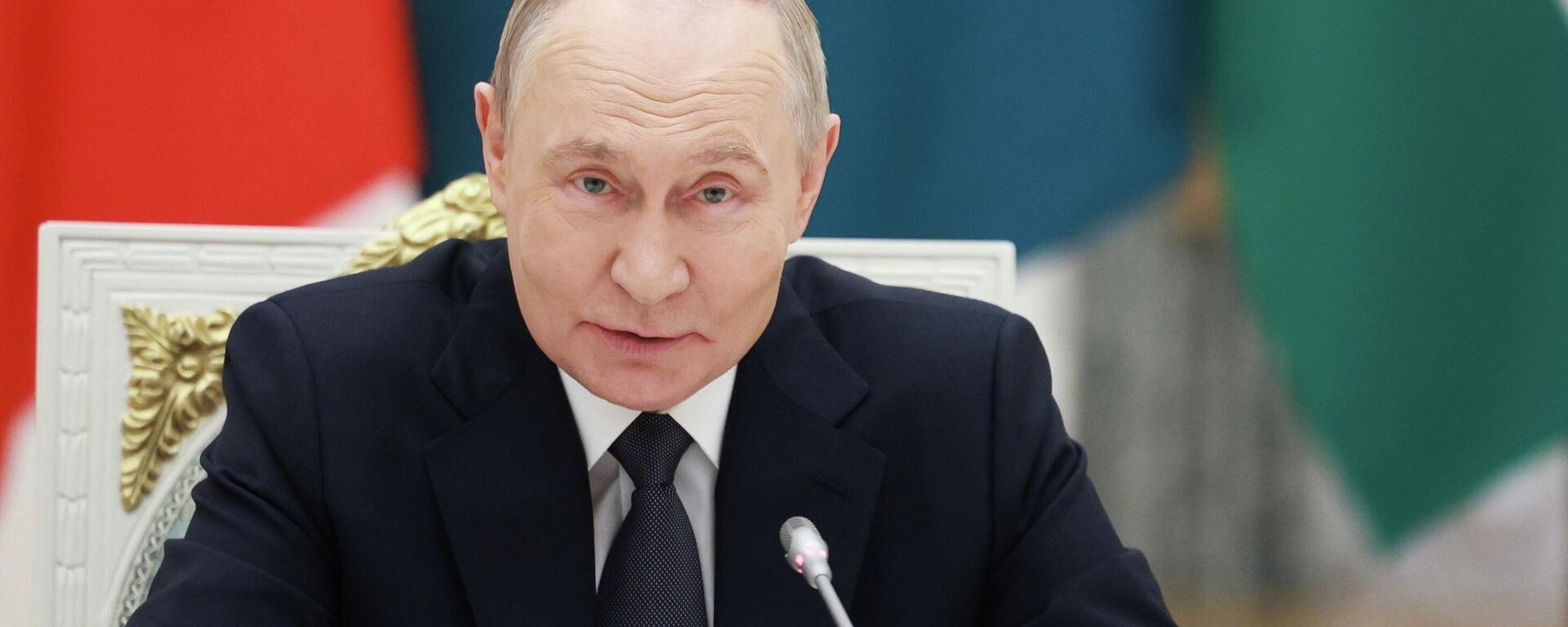 الرئيس الروسي فلاديمير بوتين - سبوتنيك عربي, 1920, 22.11.2025