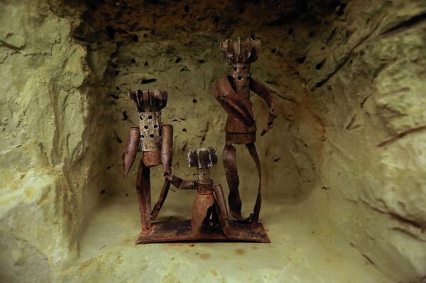 متحف الشظايا في رمحالا اللبنانية… ذاكرة الألم التي صاغها شارل نصار فنا ورسالة سلام - سبوتنيك عربي