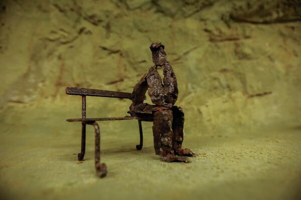 متحف الشظايا في رمحالا اللبنانية… ذاكرة الألم التي صاغها شارل نصار فنا ورسالة سلام - سبوتنيك عربي