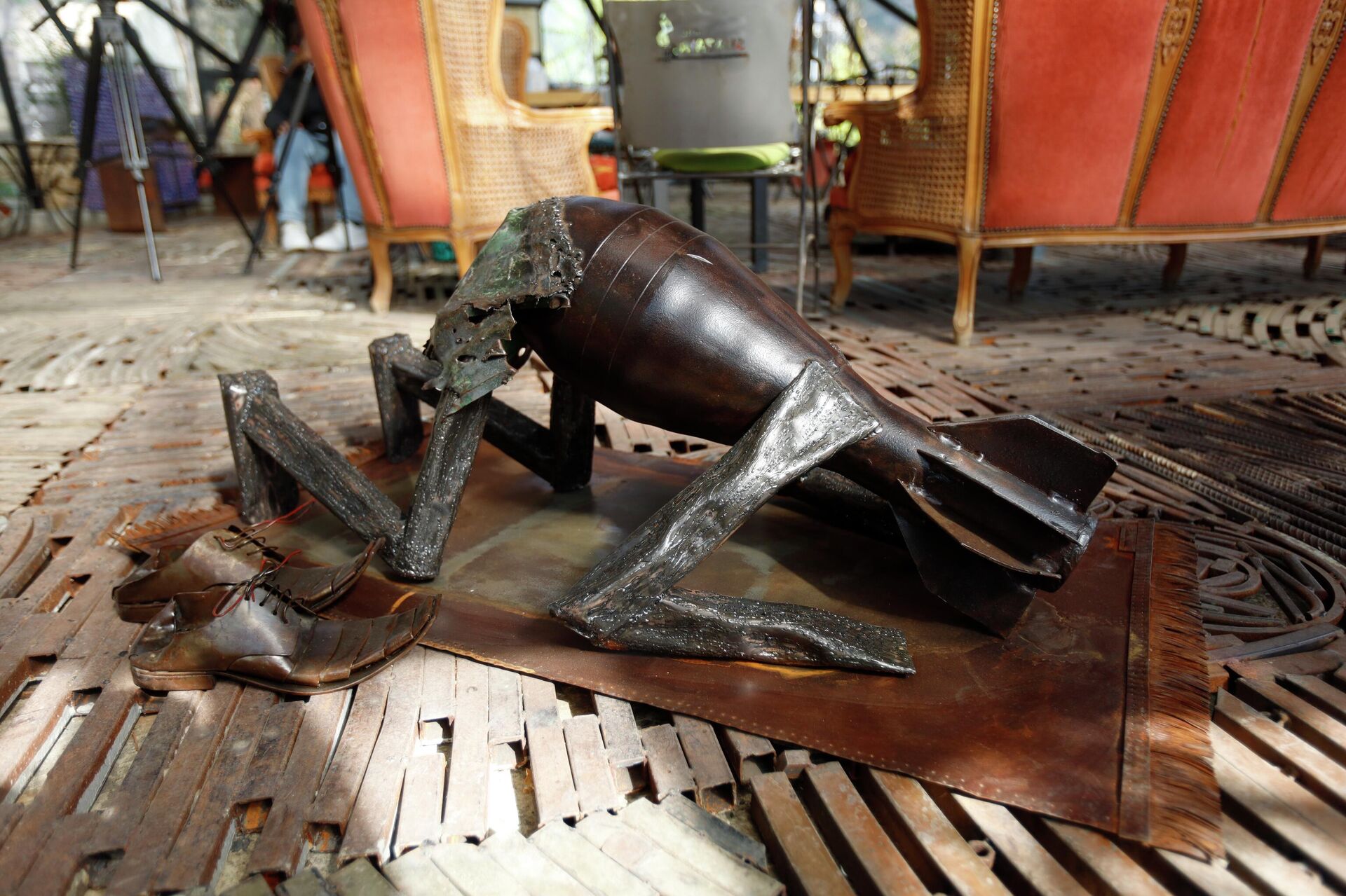 متحف الشظايا في رمحالا اللبنانية… ذاكرة الألم التي صاغها شارل نصار فنا ورسالة سلام - سبوتنيك عربي, 1920, 19.11.2025