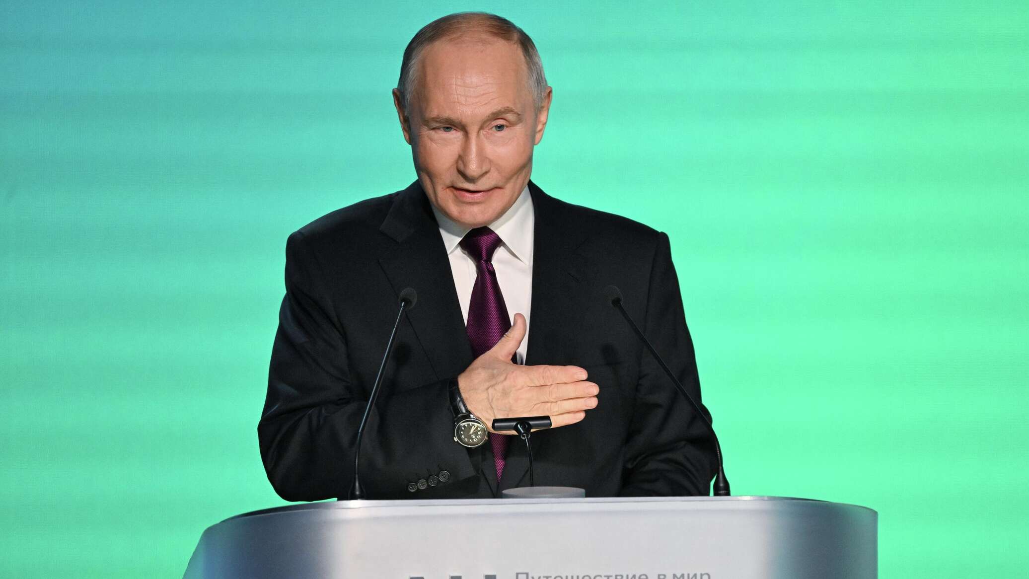 بوتين: روسيا بحاجة إلى التحرك باستمرار إلى الأمام في تطوير الذكاء الاصطناعي