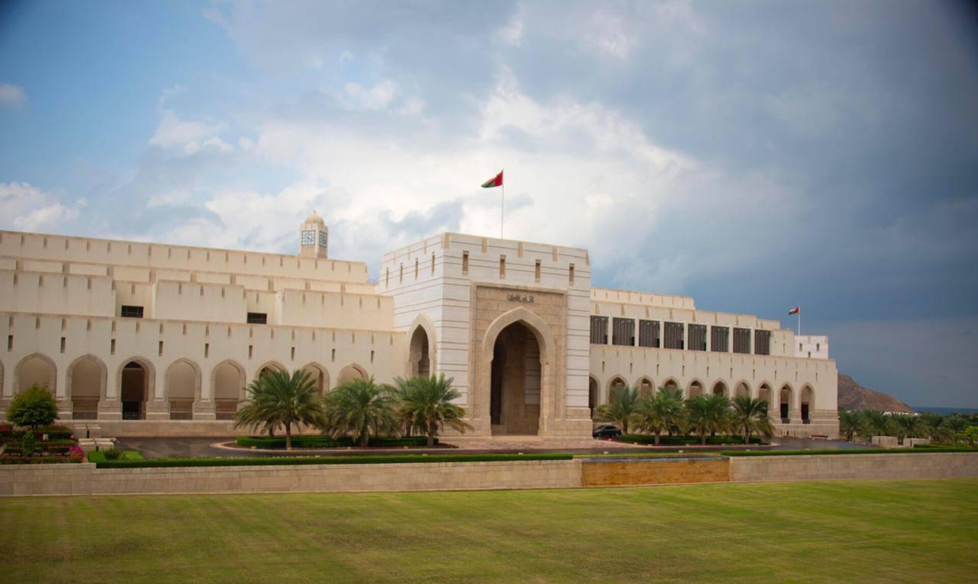 مجلس الشورى العماني - سبوتنيك عربي, 1920, 19.11.2025