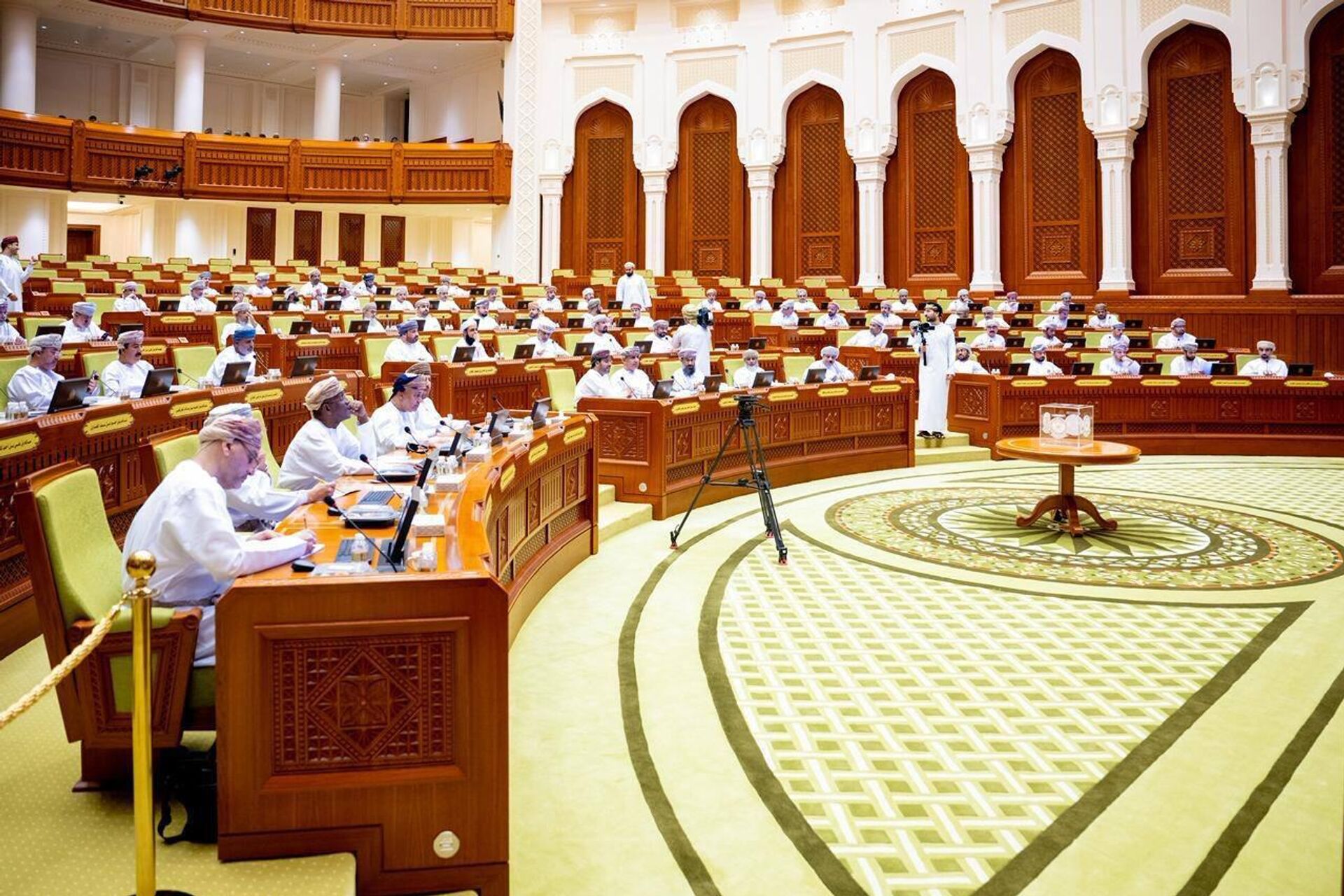 مجلس الشورى العماني - سبوتنيك عربي, 1920, 19.11.2025