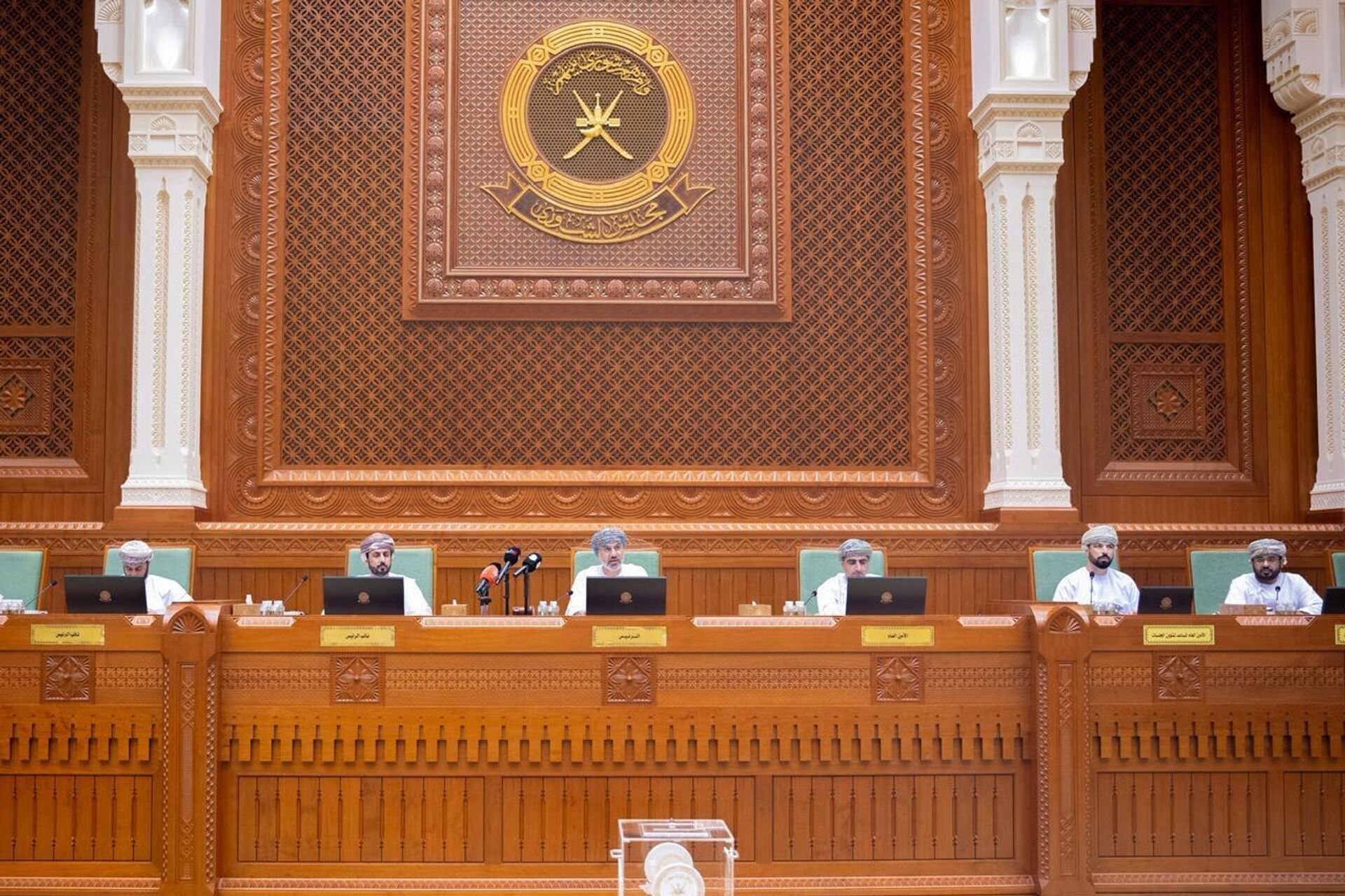 مجلس الشورى العماني - سبوتنيك عربي, 1920, 19.11.2025