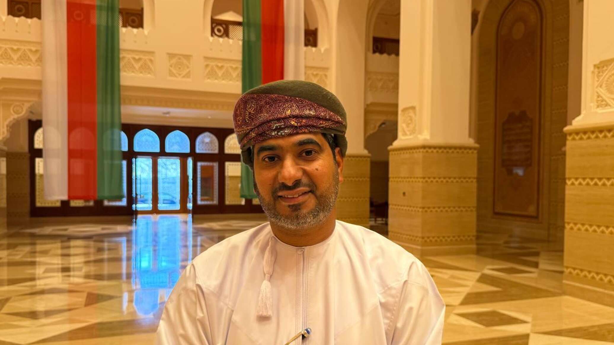 عضو في الشورى العماني لـ"سبوتنيك": متمسكون بإقامة دولة فلسطينية ونقف مع من يجمع لا مع من يفرق