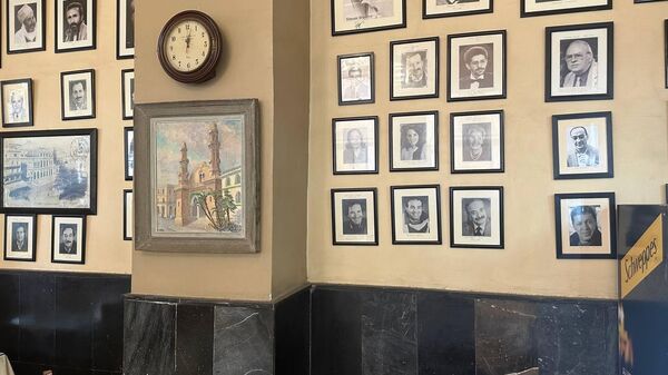 مقهى طونطونفيل.. شاهد حي على تاريخ الجزائر  - سبوتنيك عربي