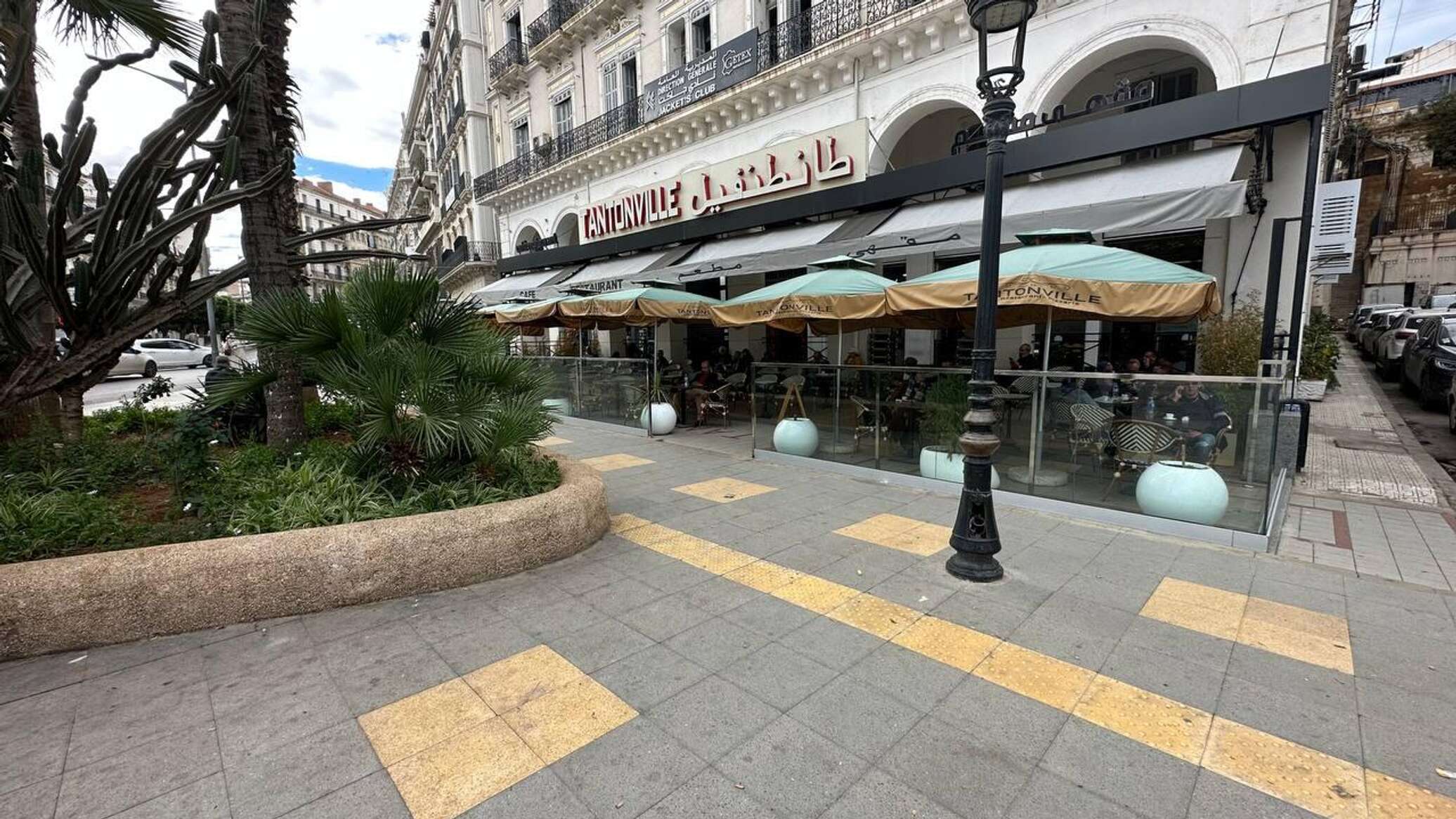 وزارة السياحة الجزائرية تسجل 48 ألف سائح أجنبي الموسم الماضي