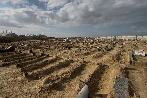 الحانوتي طافش أبو حطب، قطاع غزة  - سبوتنيك عربي