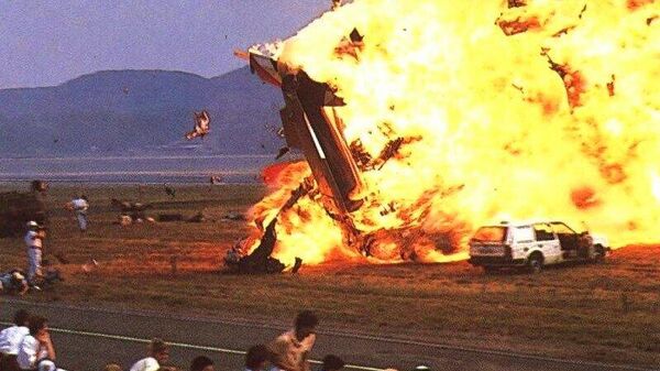 Столкновение над авиабазой Рамштайн - سبوتنيك عربي