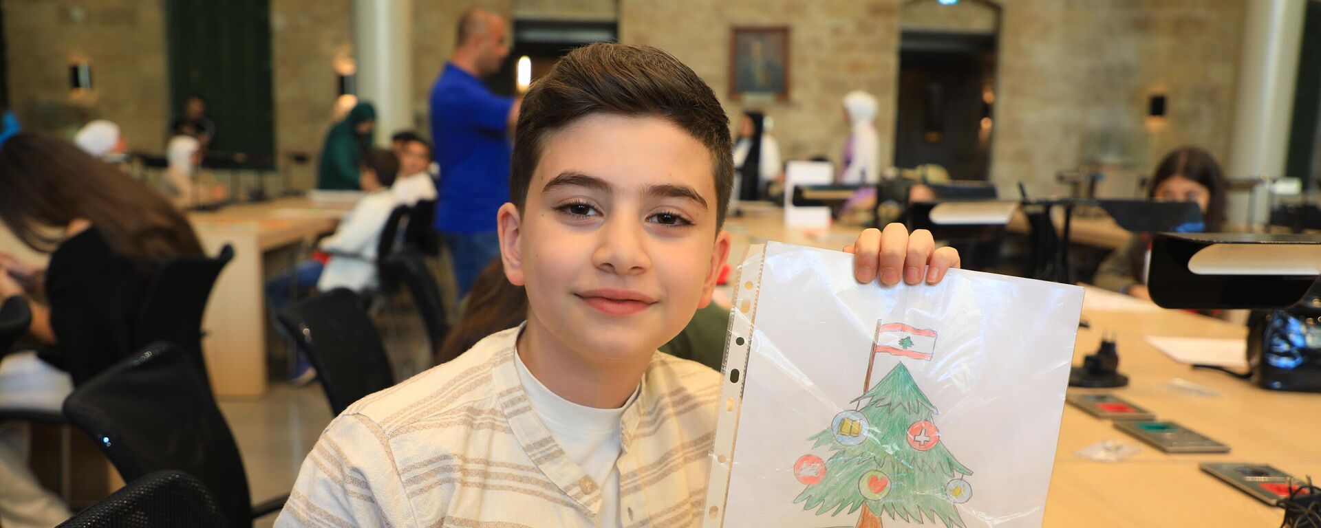 المكتبة الوطنية تحتضن أحلام الشباب في عيدالاستقلال - سبوتنيك عربي, 1920, 22.11.2025