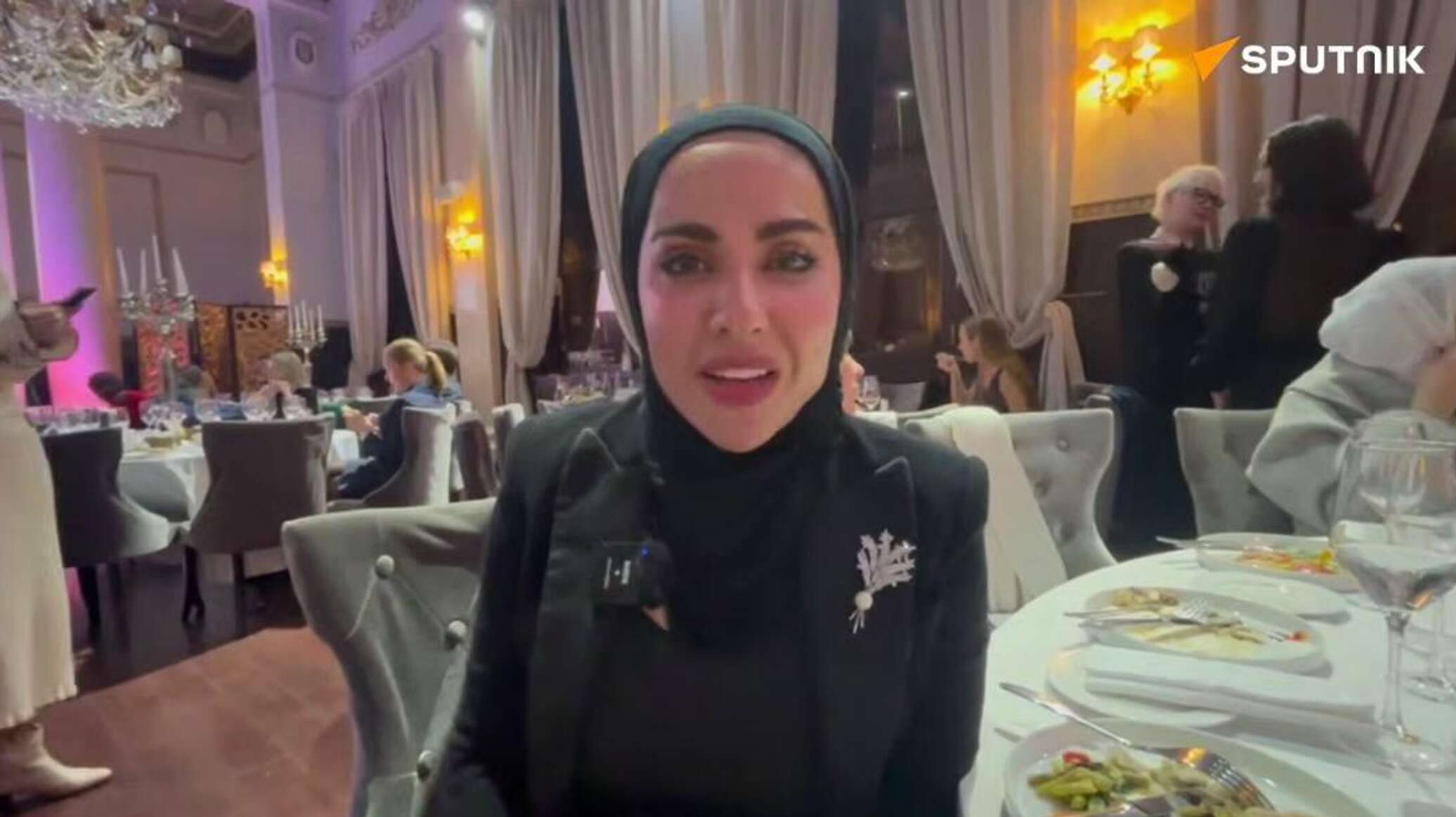 خبيرة تجميل عمانية من منتدى "الموضة": روسيا بلد متطور وسكانها يحافظون على الجمال الطبيعي