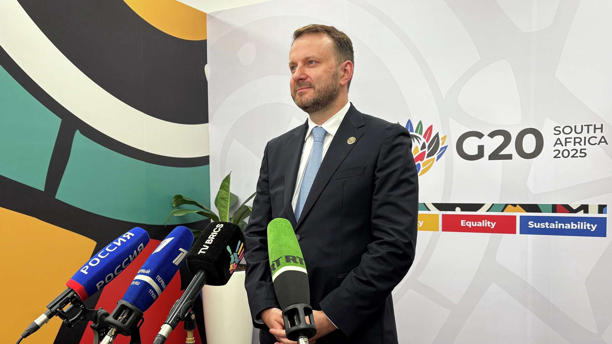 أوريشكين: دول غير صديقة اقترحت على موسكو التعاون الاقتصادي خلال قمة مجموعة العشرين