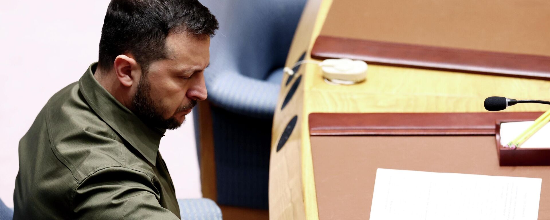 فلاديمير زيلينسكي  - سبوتنيك عربي, 1920, 07.12.2025