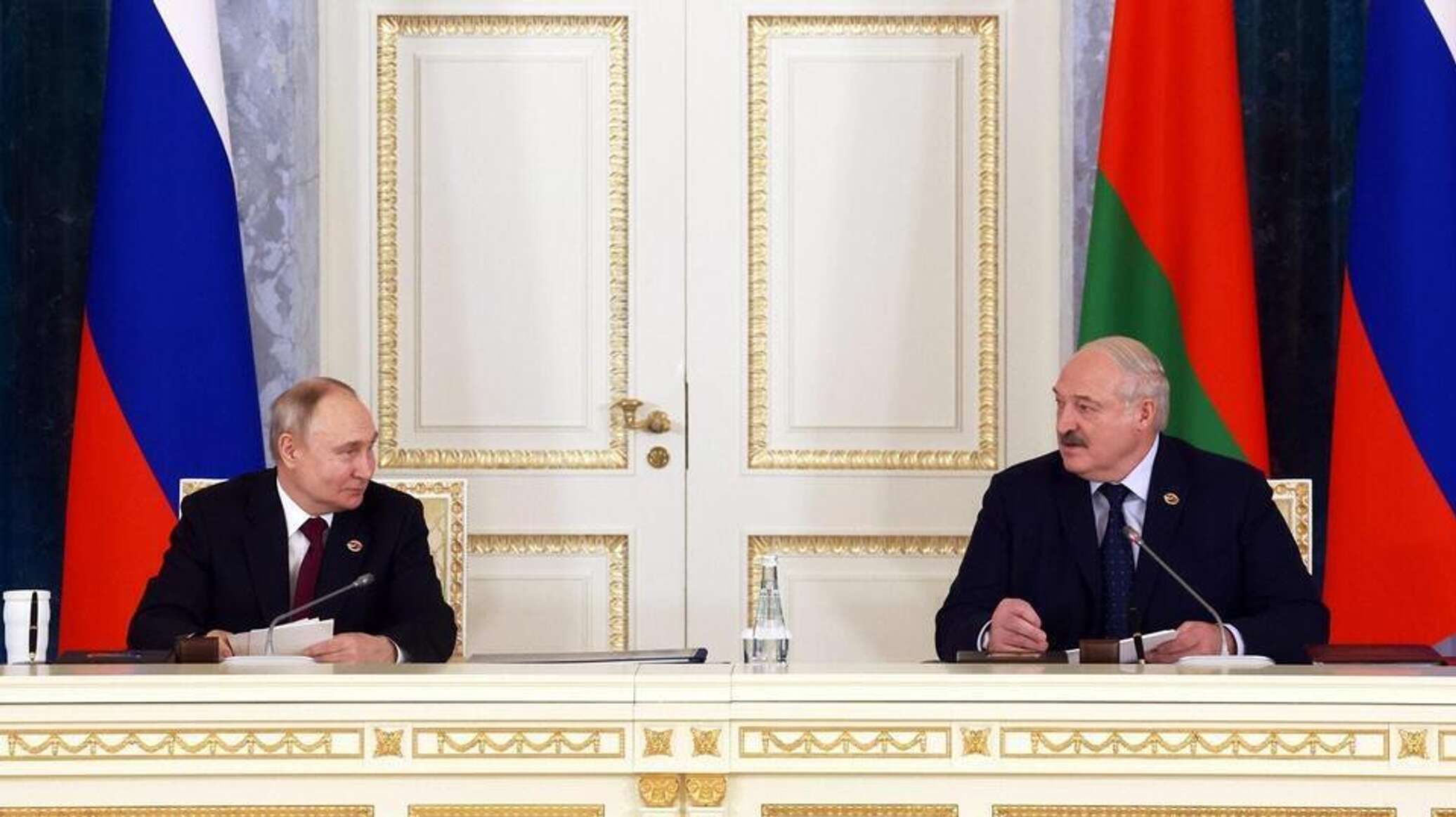 بوتين ولوكاشينكو يعقدان محادثات مشتركة في بيشكيك