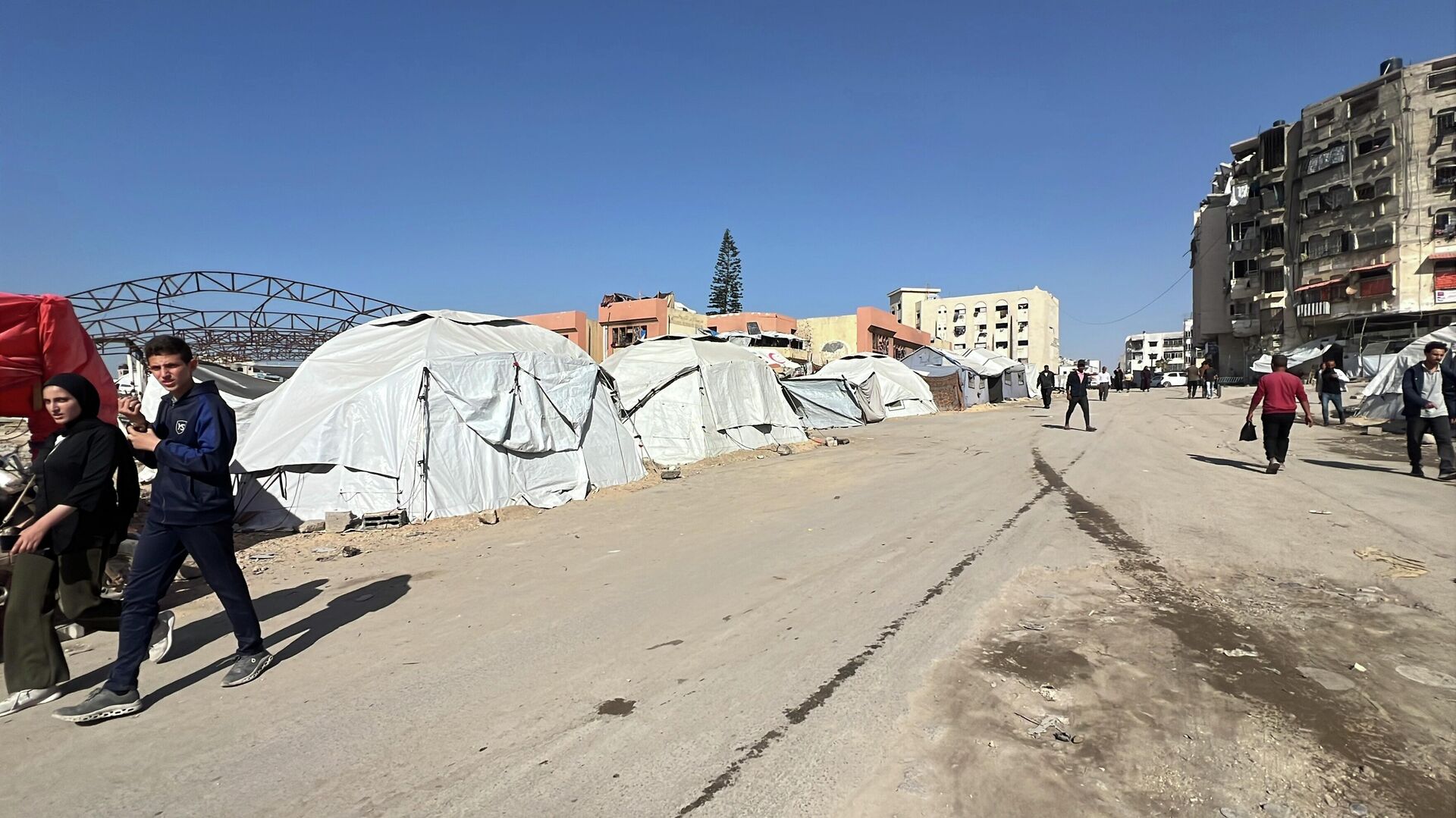 بين التخوف الفلسطيني والخروقات الإسرائيلية ترسم خطة ترامب هيكل غزة الجديدة بين التخوف الفلسطيني والخروقات الإسرائيلية ترسم خطة ترامب هيكل غزة الجديدة - سبوتنيك عربي, 1920, 27.11.2025