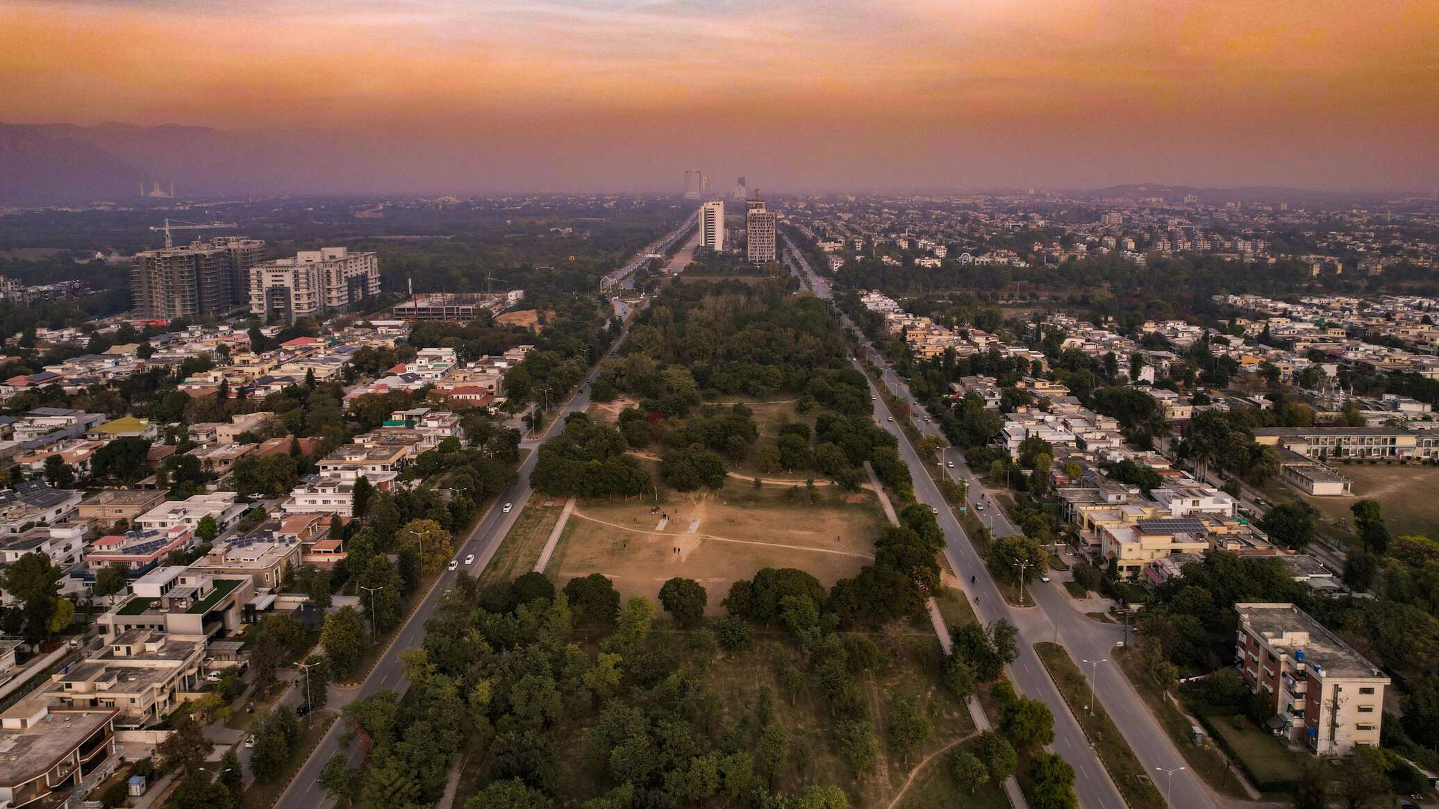 باكستان وروسيا توقعان مذكرات تفاهم وبروتوكلات مهمة في مجالات مختلفة