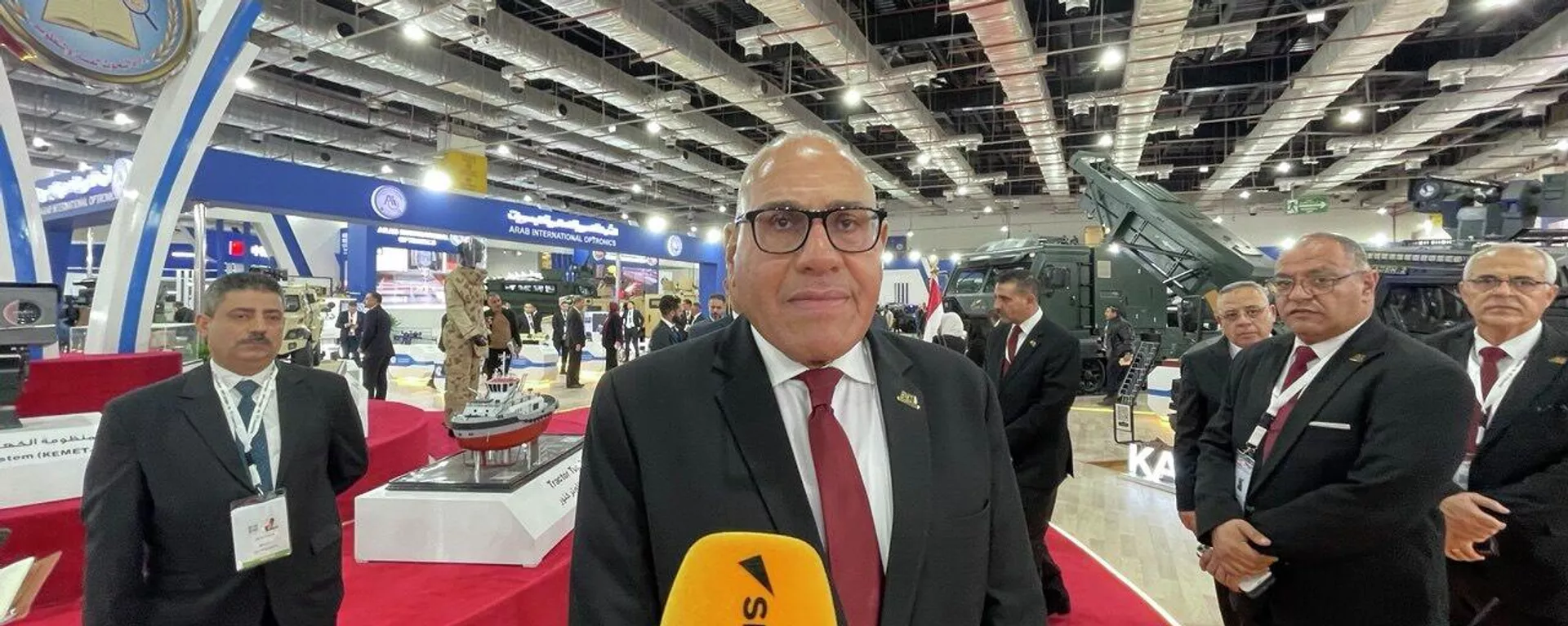 اللواء مختار عبد اللطيف، رئيس مجلس إدارة الهيئة العربية للتصنيع يتحدث عن أهمية النسخة الرابعة من معرض الصناعات الدفاعية إيديكس 2025 - سبوتنيك عربي, 1920, 01.12.2025