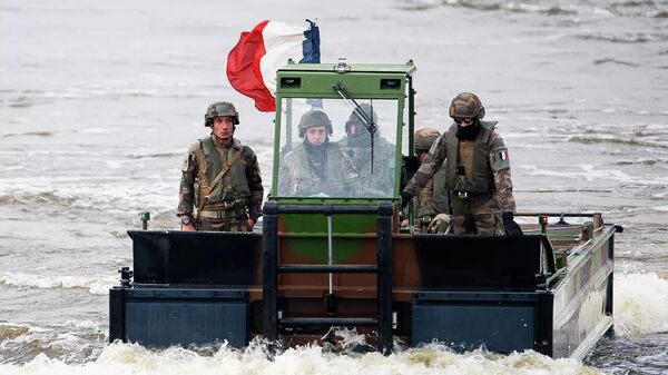 قوات فرنسية خلال تدريبات في بولندا. صورة أرشيفية.
 - سبوتنيك عربي