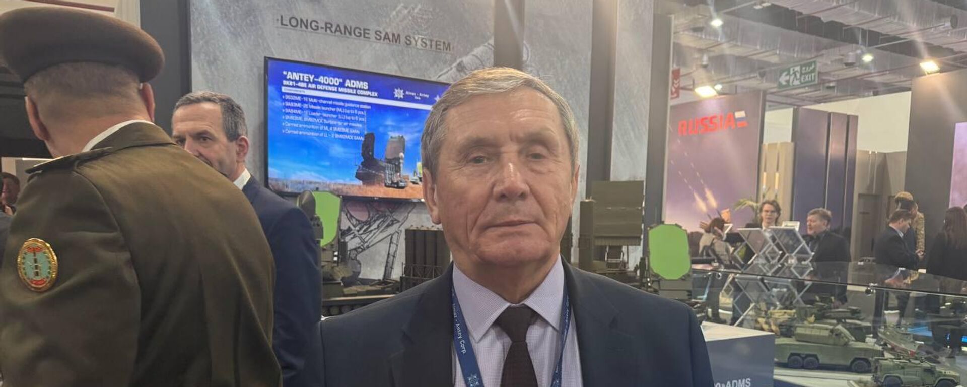 مستشار المدير العام لشركة منتجات الدفاع الجوي الروسية ألماز أنتي، ميخائيل كيروش، في معرض إيديكس 2025، القاهرة، 2 ديسمبر/ كانون الأول 2025 - سبوتنيك عربي, 1920, 02.12.2025