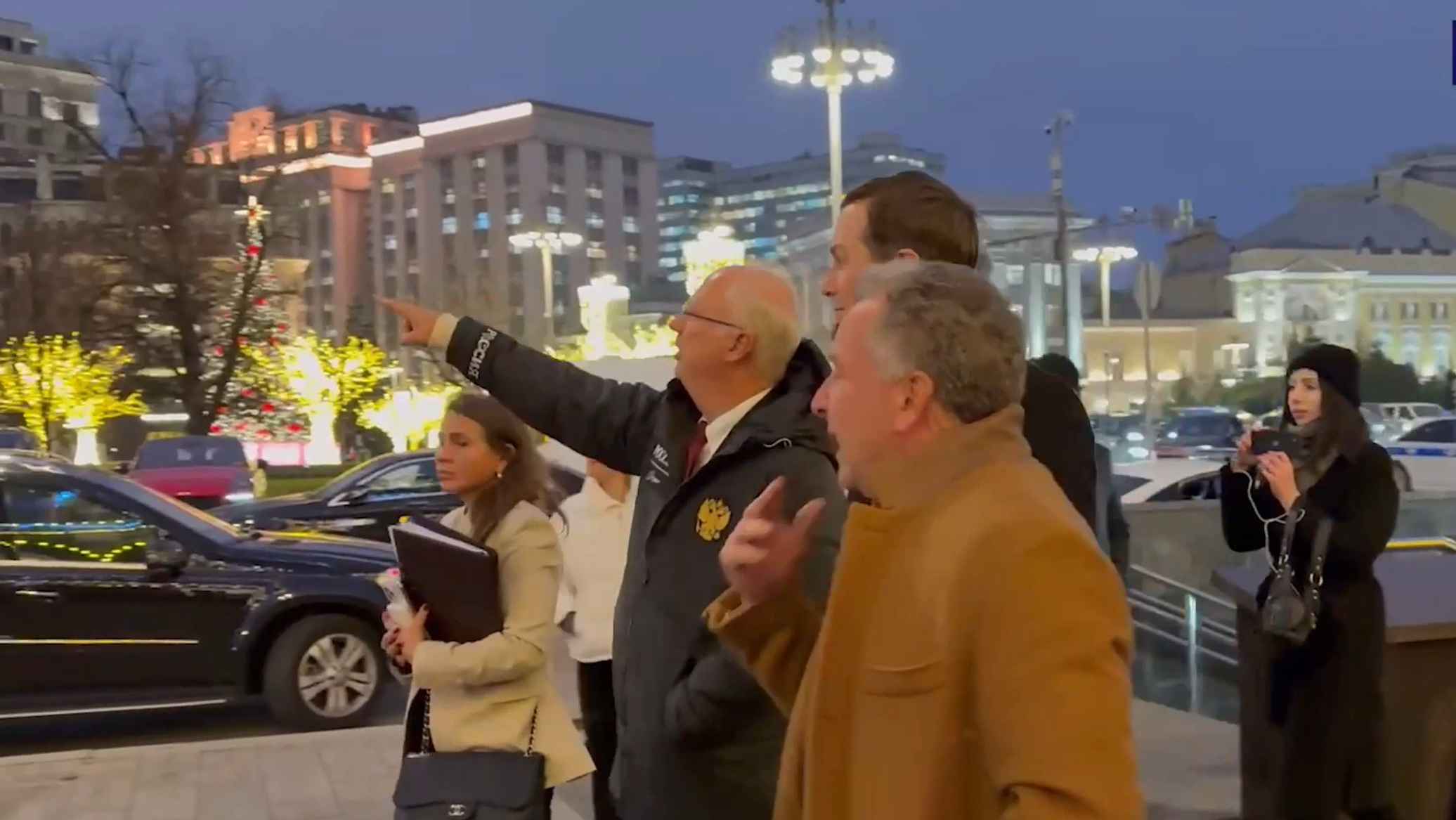 باحث بالشأن الدولي: محادثات فلوريدا نقلت ما يجري في غرف الناتو المغلقة إلى العلن