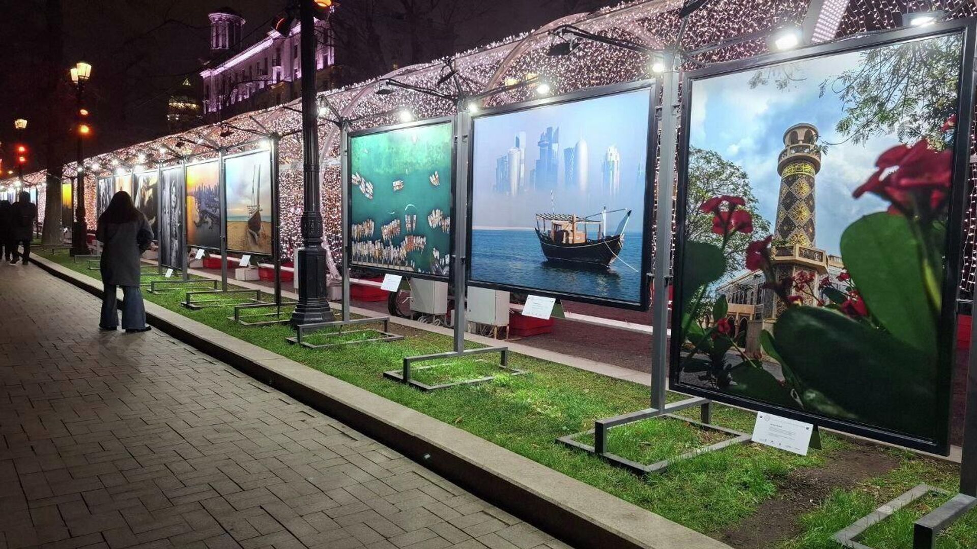 موسكو تحتضن معرضا للتصوير الفوتوغرافي القطري - سبوتنيك عربي, 1920, 02.12.2025