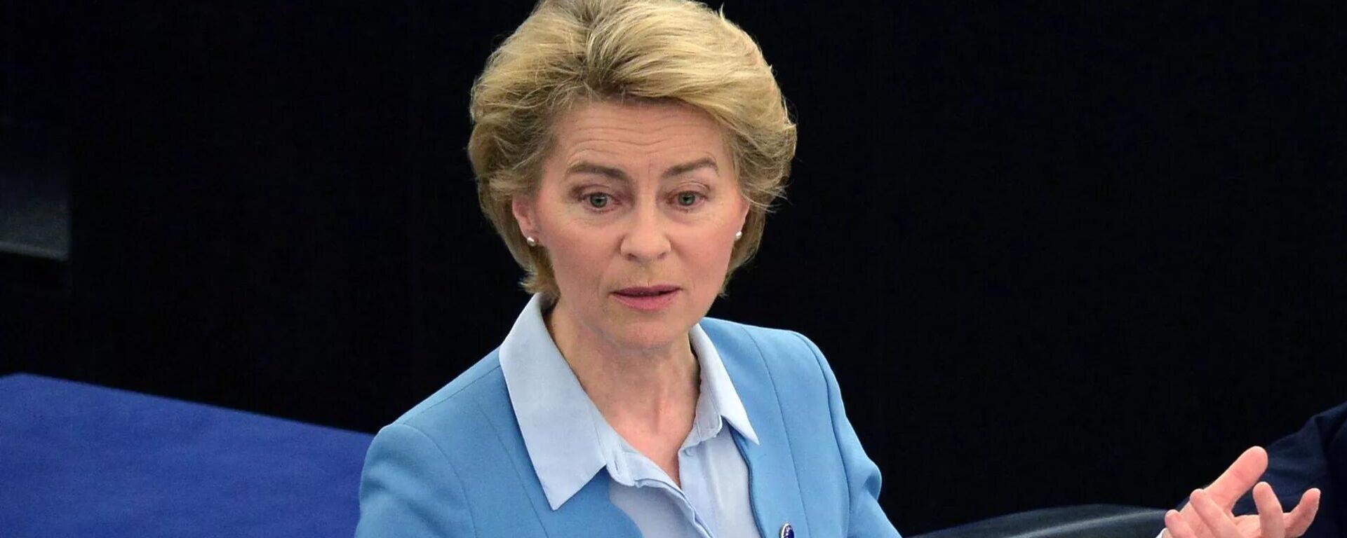 رئيسة المفوضية الأوروبية أورسولا فون دير لاين - سبوتنيك عربي, 1920, 03.12.2025