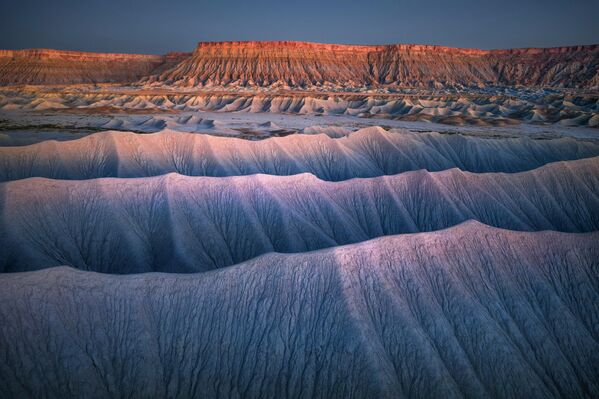 لويس فيلارينيو، من إسبانيا يصورأمواج الزمن في الولايات المتحدة الأمريكية. لويس فيلارينيو، من إسبانيا يصورأمواج الزمن في الولايات المتحدة الأمريكية. - سبوتنيك عربي