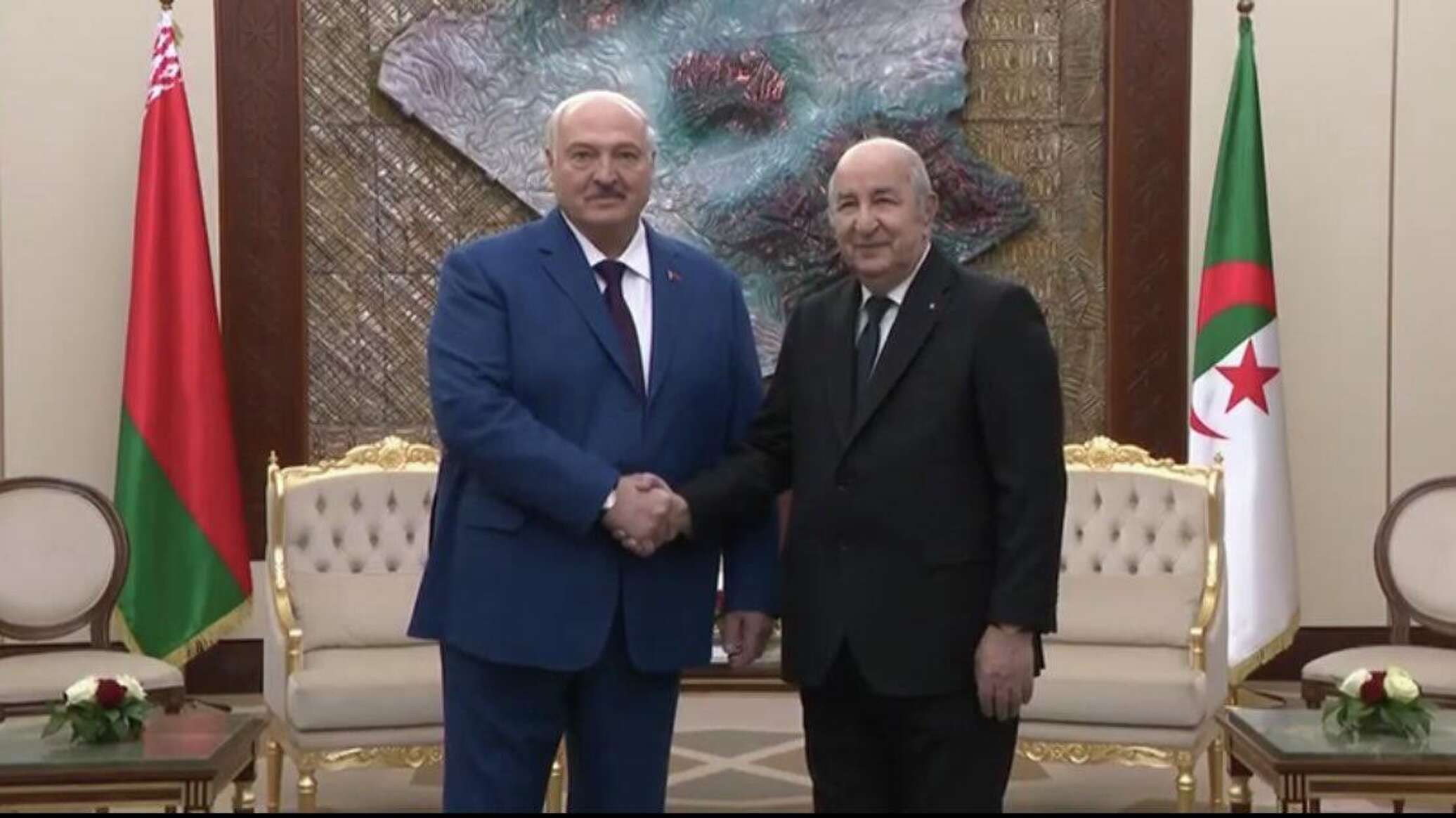 الجزائر وبيلاروسيا توقعان عددا من الاتفاقيات ومذكرات التفاهم الثنائية في مجالات عدة