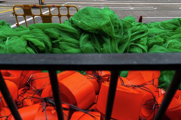 شبكات &quot;السقالات&quot; ومواد البناء التي تم إزالتها بعد الانتهاء من استخدامها. - سبوتنيك عربي