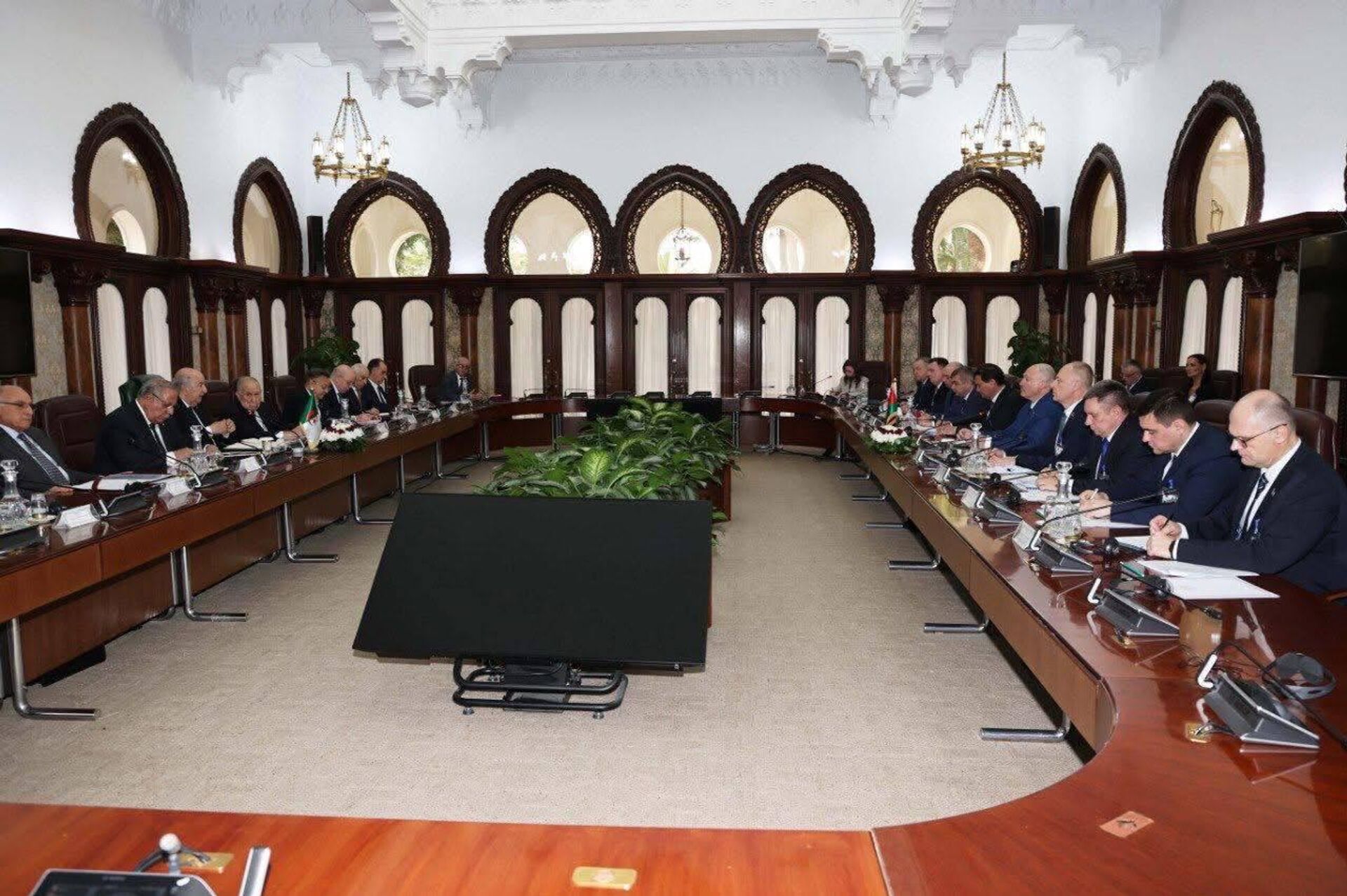 لأول مرة منذ ثلاثة عقود.. شراكة جديدة بين الجزائر وبيلاروسيا - سبوتنيك عربي, 1920, 04.12.2025