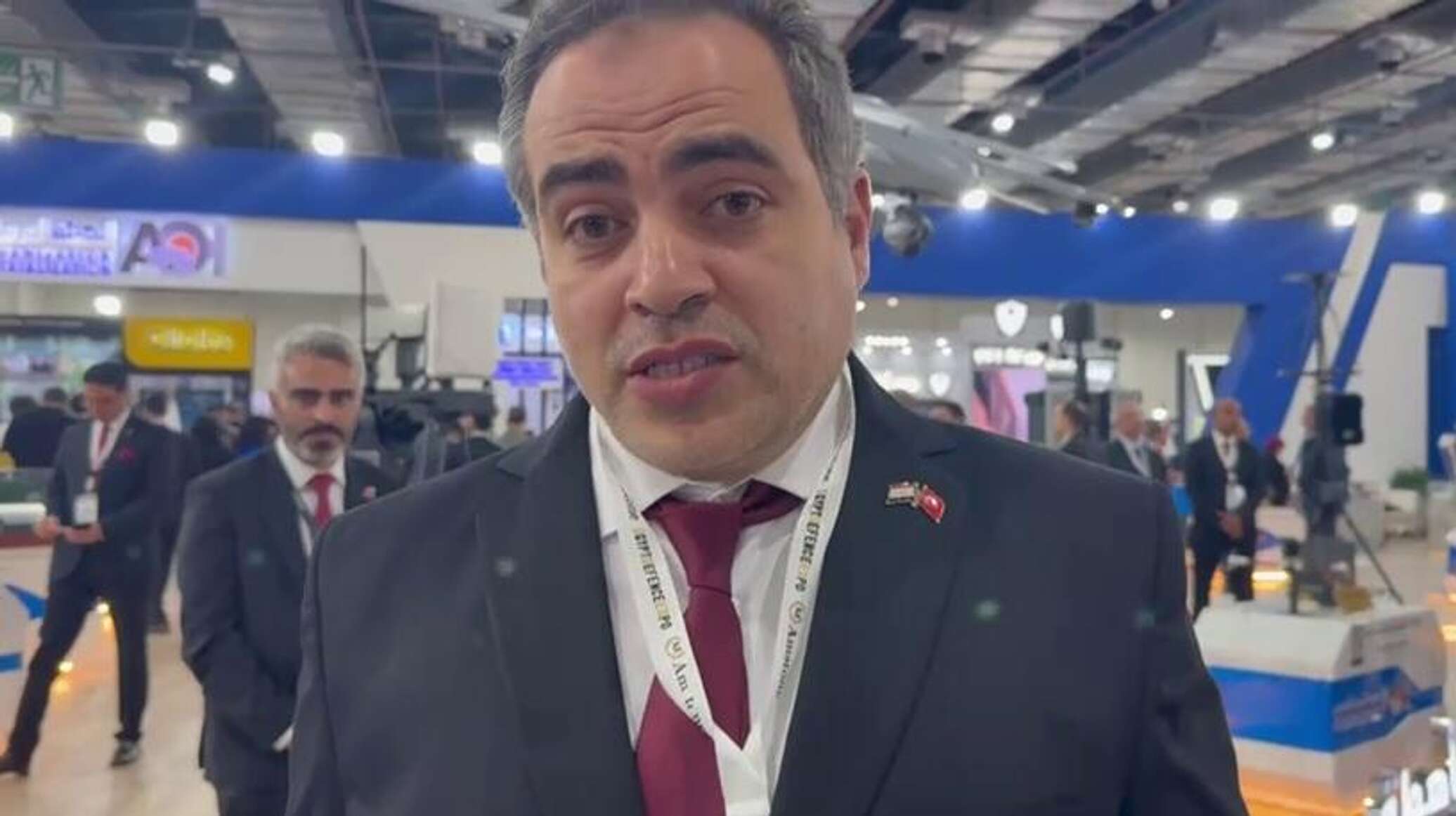 مهندس مصري يكشف تفاصيل المسيرة الأرضية "العقرب" في أول ظهور لها بمعرض "إيديكس".. فيديو