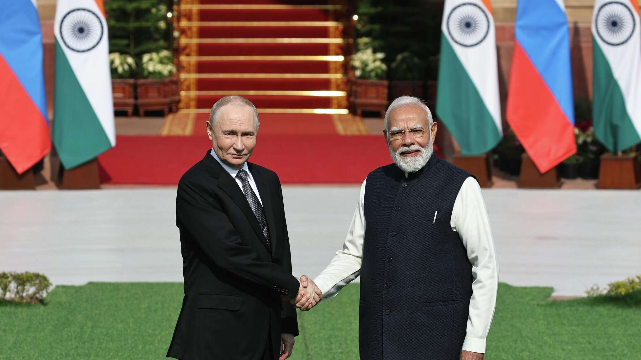 صور مميزة من زيارة بوتين إلى الهند