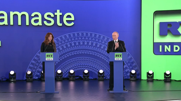 بوتين حول إطلاق قناة آر تي إنديا خلال زيارته إلى الهند: حدث مهم ذو دلالة - سبوتنيك عربي