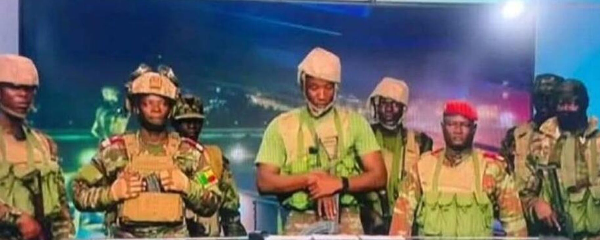 قادة الانقلاب في بنين  - سبوتنيك عربي, 1920, 07.12.2025