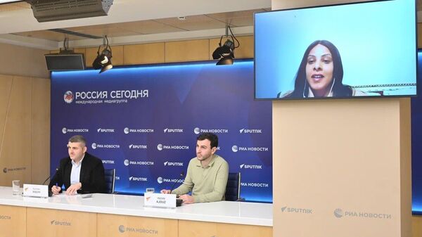 سبوتنيك تنظم ورشة عمل مع اليمن اليوم حول أخلاقيات الذكاء الاصطناعي في العمل الصحفي - سبوتنيك عربي