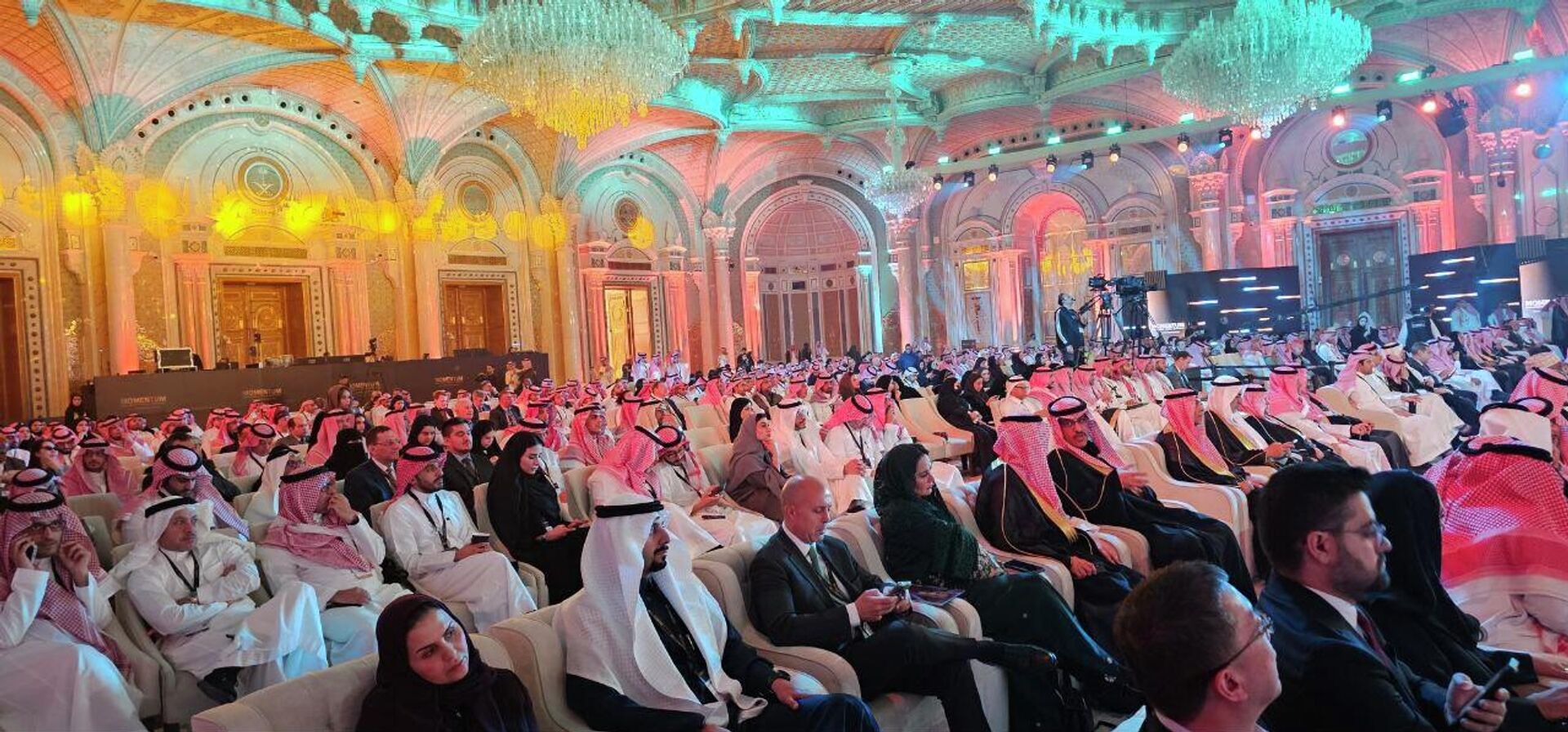 انطلاق فعاليات أعمال مؤتمر التمويل التنموي 2025
 - سبوتنيك عربي, 1920, 09.12.2025