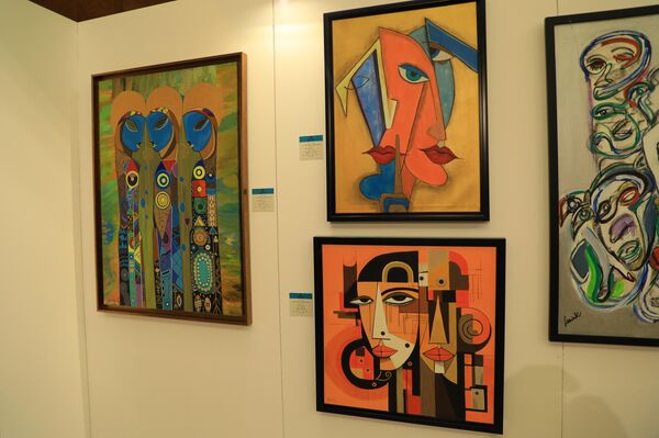 فعاليات الدورة الرابعة من معرض الفن العربي، بيروت، لبنان 9 ديسمبر 2025 فعاليات الدورة الرابعة من معرض الفن العربي، بيروت، لبنان 9 ديسمبر 2025 - سبوتنيك عربي