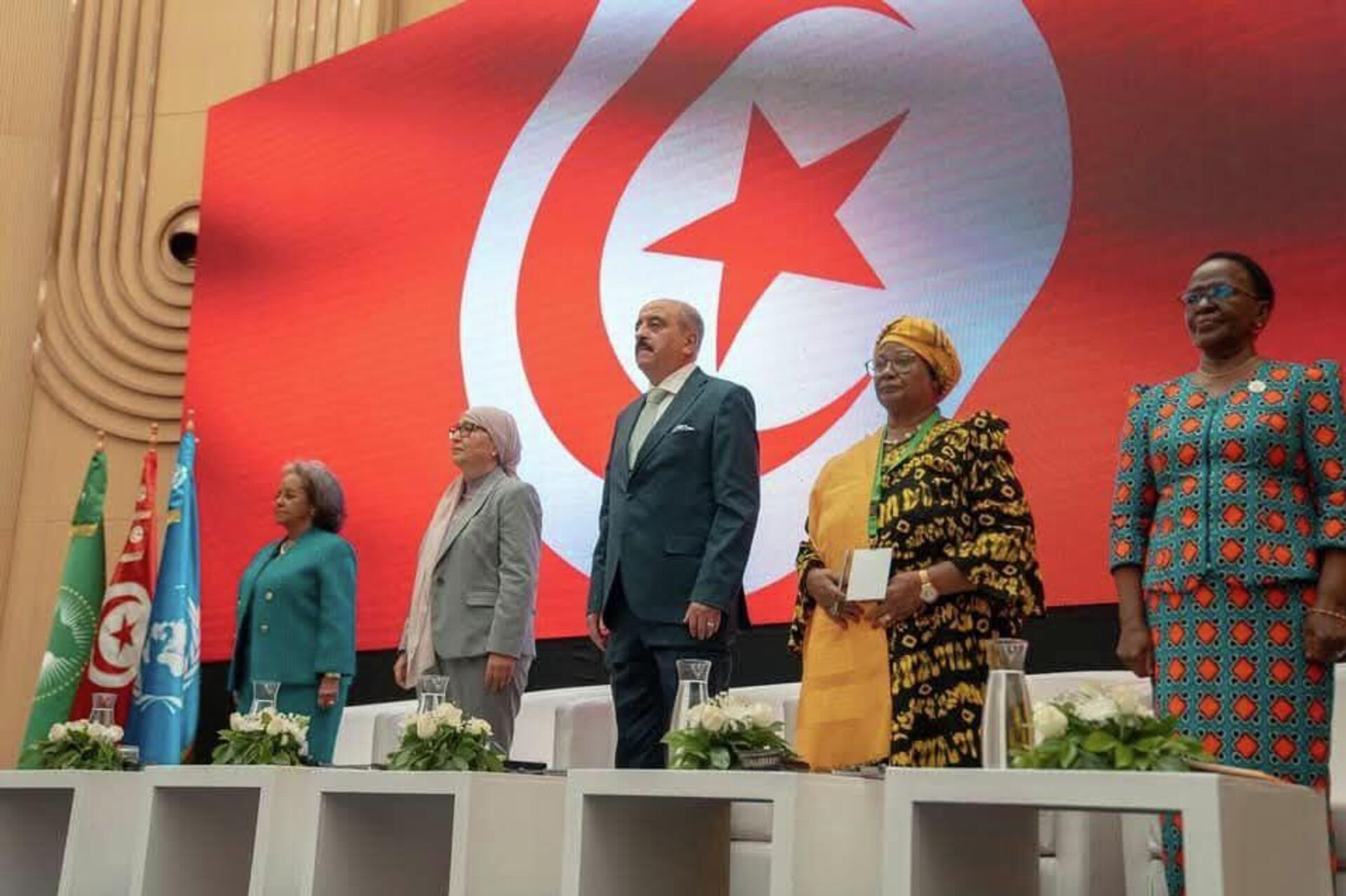 المنتدى الأفريقي حول المرأة والسلم في تونس - سبوتنيك عربي, 1920, 10.12.2025