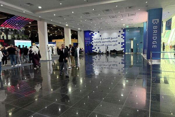 قمة بريدج في أبو ظبي قمة بريدج في أبو ظبي - سبوتنيك عربي