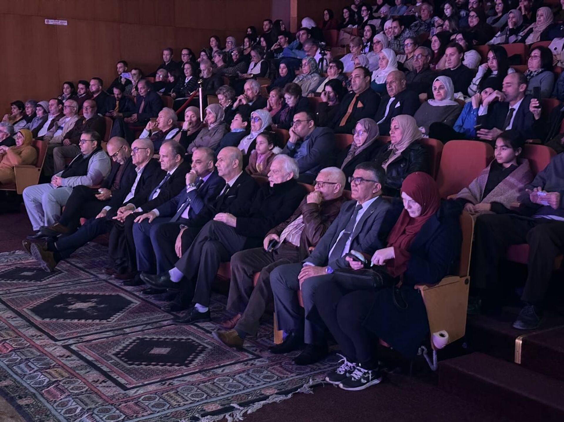 مهرجان الفن الأندلسي في الجزائر …تراث حيوي يأبى الاندثار - سبوتنيك عربي, 1920, 12.12.2025