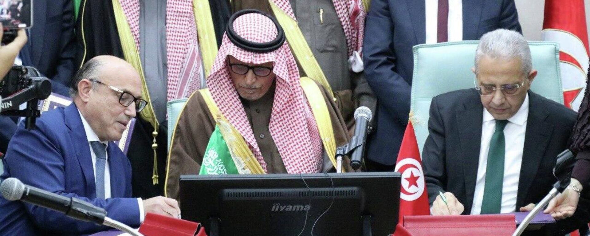 هل يمكن للشراكة السعودية أن تعيد رسم خارطة الاقتصاد التونسي؟ - سبوتنيك عربي, 1920, 15.12.2025