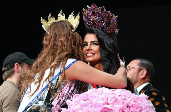 المشاركة ألكسندرا خفاتوفا، فازت في الدورة العاشرة للمسابقة الروسية الوطنية للجمال والأمومة "ملكة جمال روسيا للعالم"، التي أقيمت في موسكو - سبوتنيك عربي