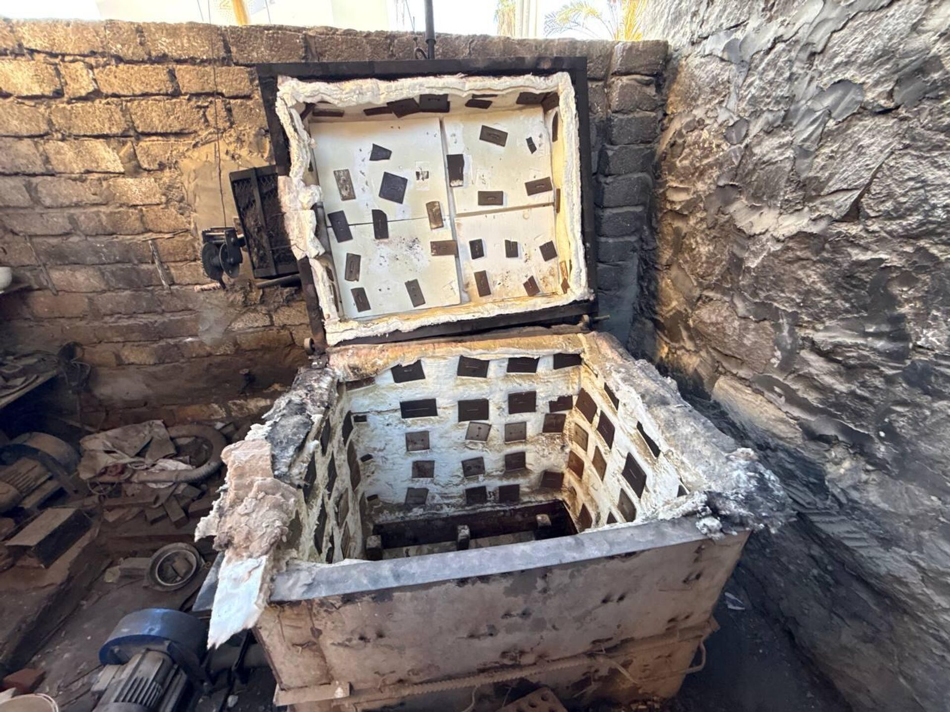 صناعة الفخار في قرية تونس  - سبوتنيك عربي, 1920, 16.12.2025